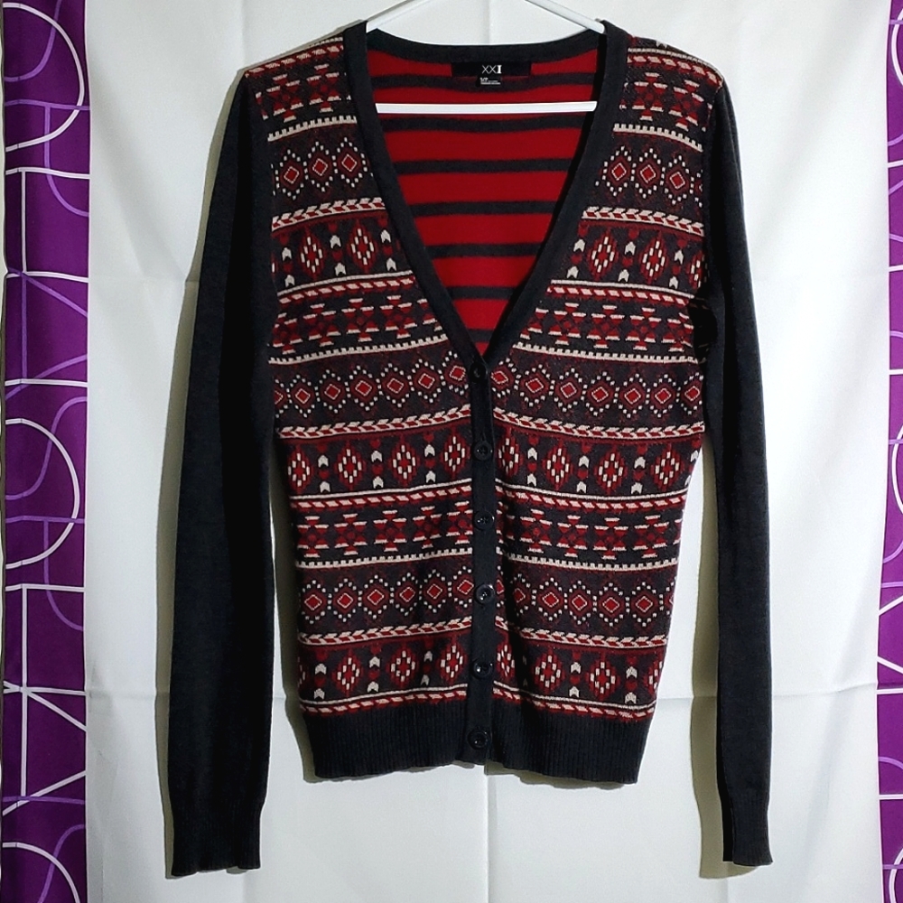 Forever 21 Red and Dark Grey 5-Button 100% Cotton Holiday Cardigan - Size Small